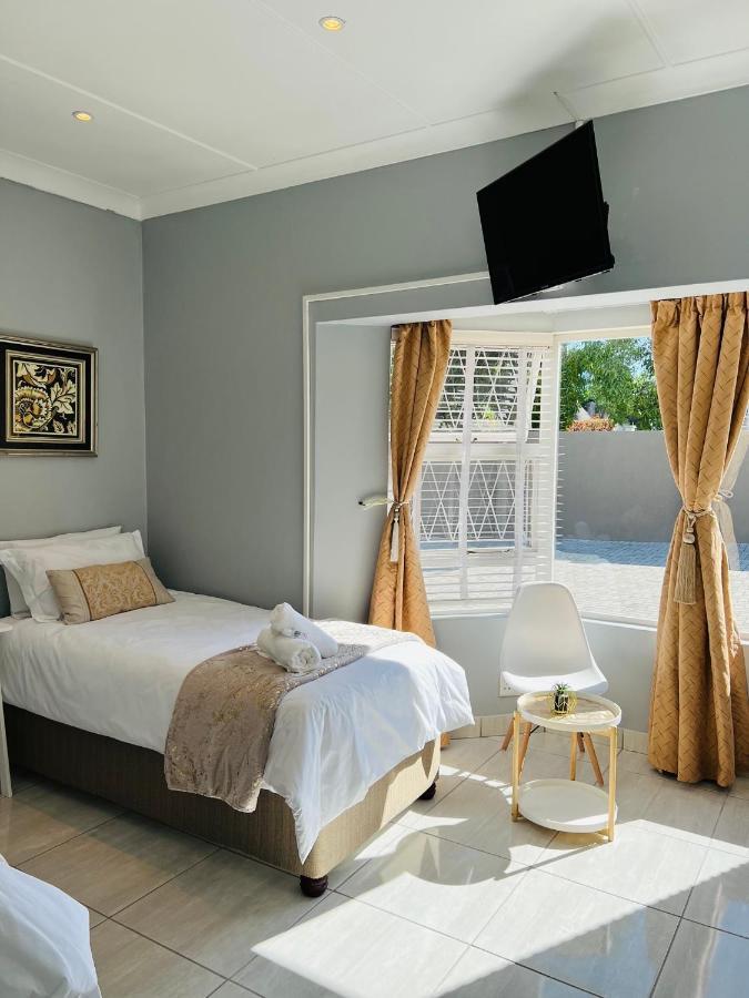 Jodwell Guesthouse Ист-Лондон Экстерьер фото