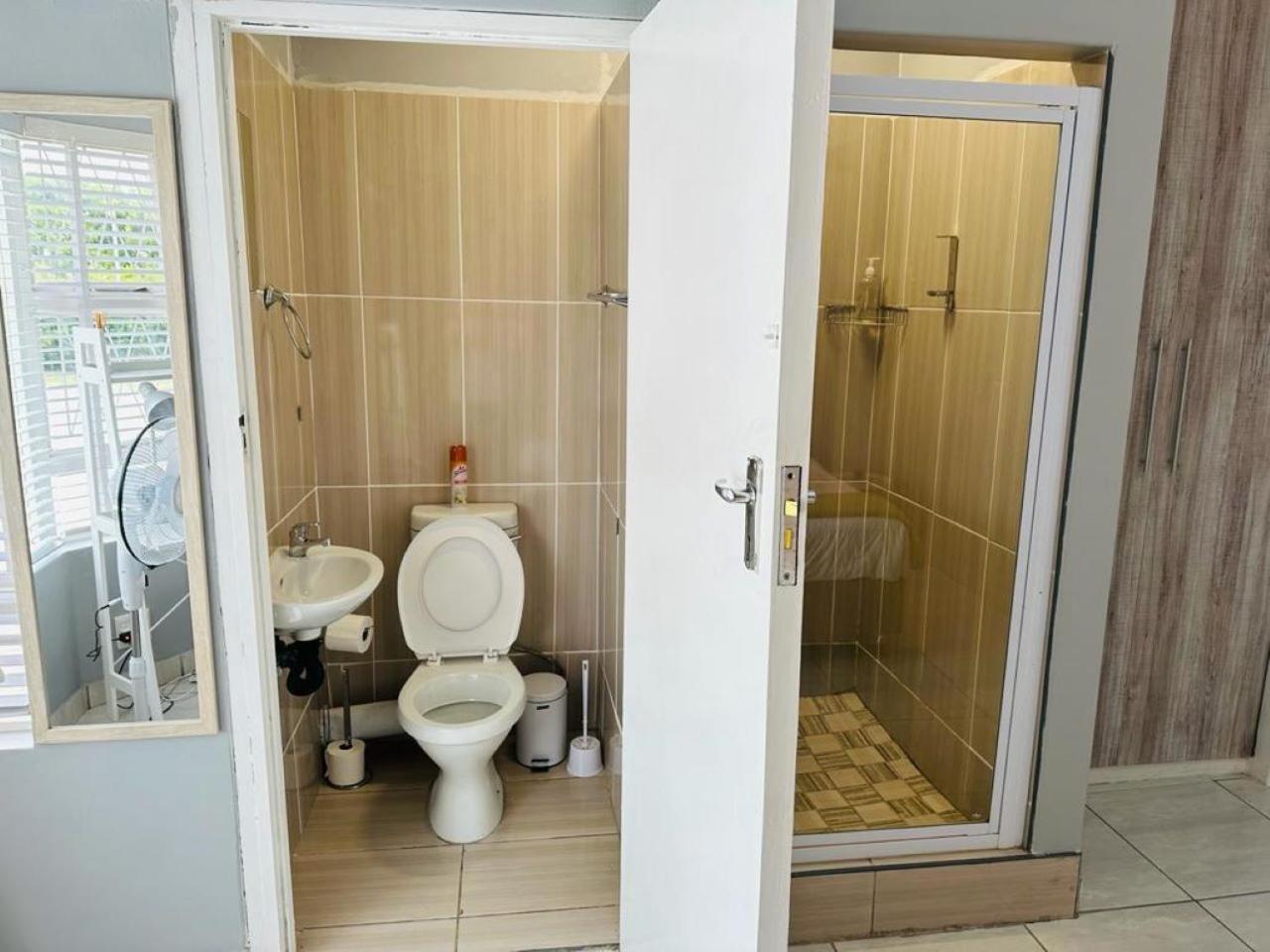 Jodwell Guesthouse Ист-Лондон Экстерьер фото